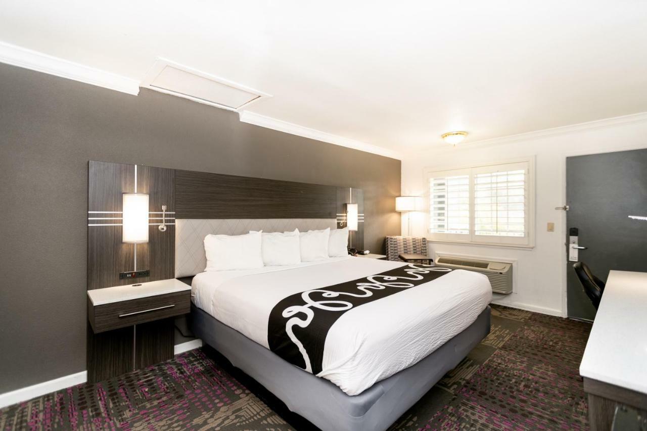 Rodeway Inn San Jose Hwy-101 Tully Rd Exit Dış mekan fotoğraf